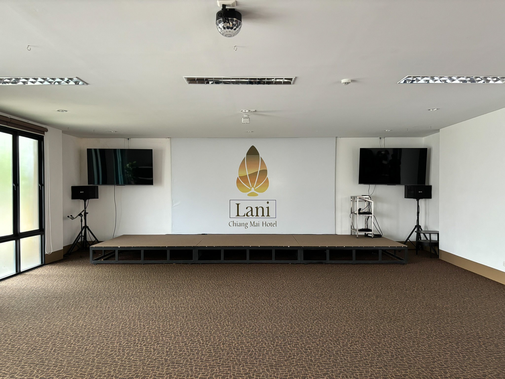 Lani Meeting Room